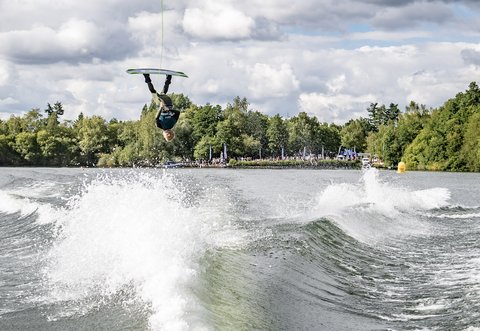 Travis Beaton at the 2022 Malibu Boats UK Wakeboard And Wakesurf Nationals - Photo Mantis Pro Media